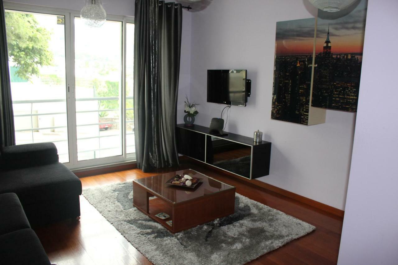 Uptown Madalenas Apartment Funchal  Exterior photo